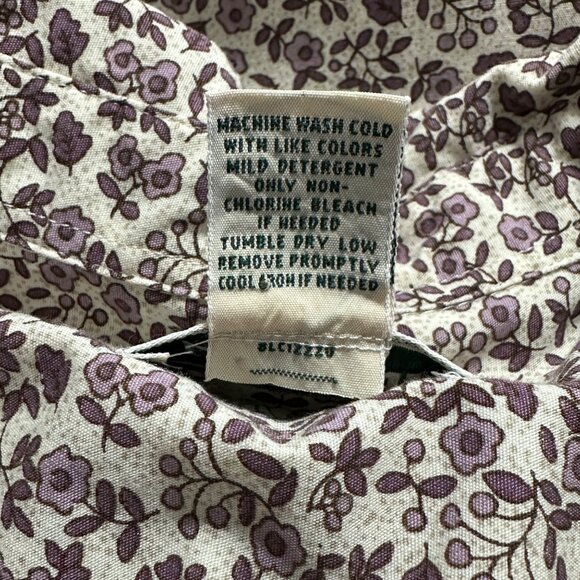 LL Bean women’s size L 100% cotton purple floral long sleeve button front top - Picture 6 of 7